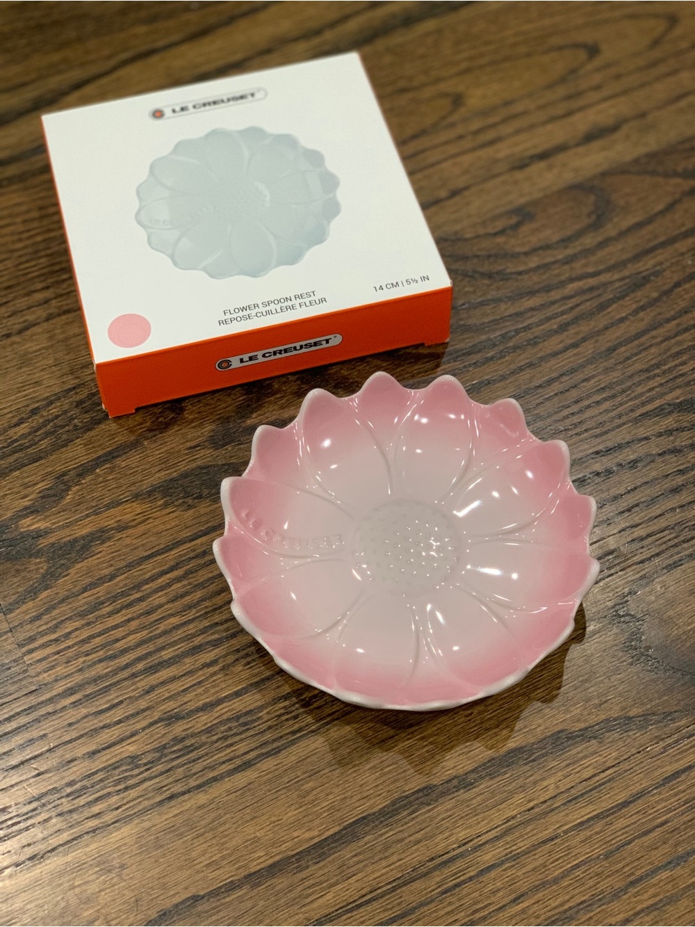 New Le Creuset Sunflower Spoon Rest Shell Pink 14cm
